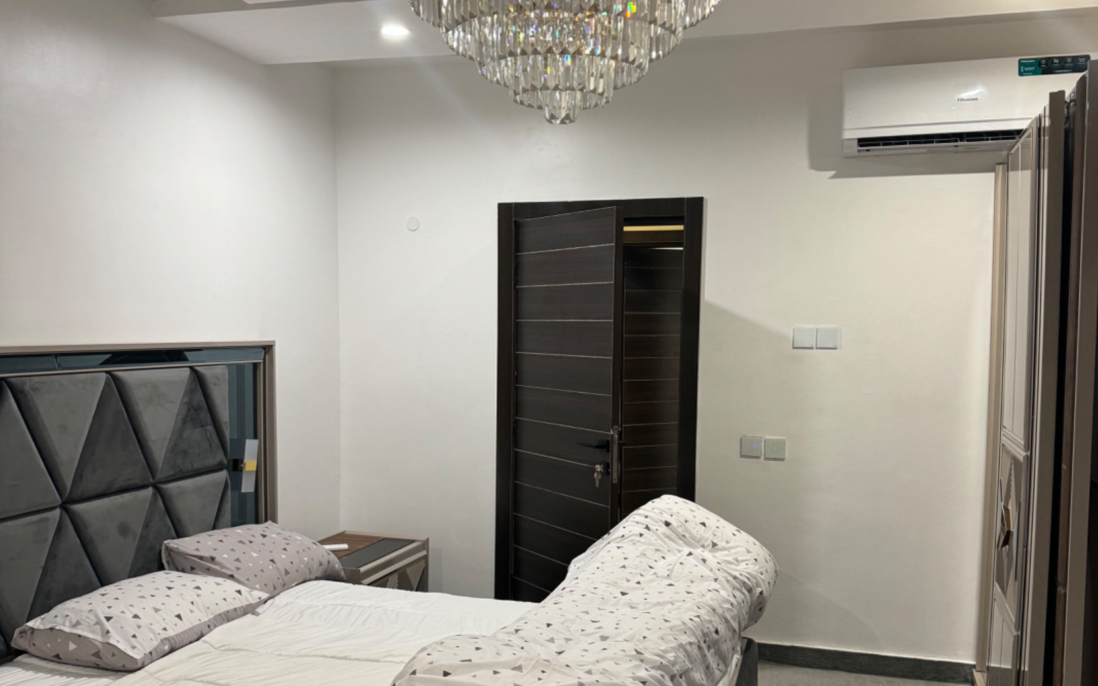 Luxury 2-Bedroom Duplex at Lakowe Golf Estate, picture 8